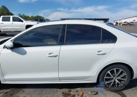 2017 Volkswagen Jetta 1.4T Se из США, поврежденный, VIN 3VWDB7AJ2HM351218